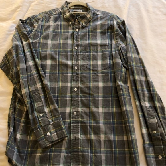 Old Navy Long Sleeve Button Down - Picture 1 of 3